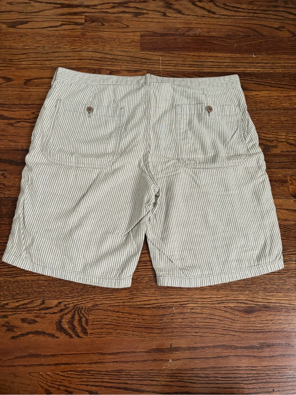 J.Crew Men's Gray Stripe Shorts Size 34 W